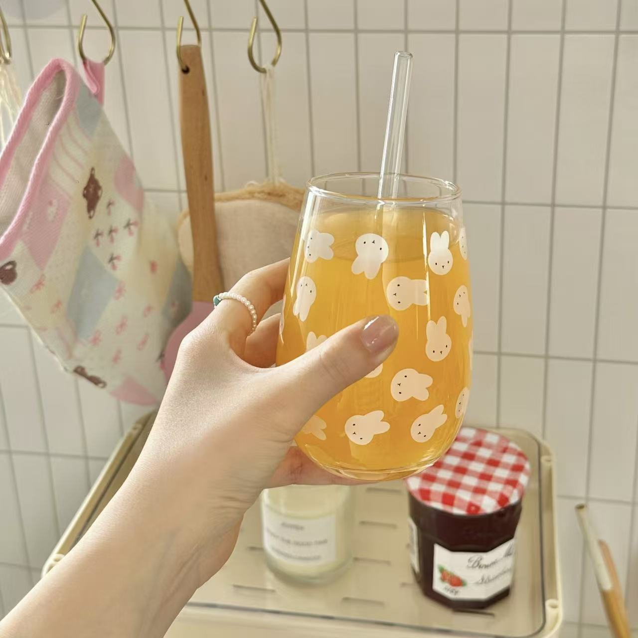 かわいいミッフィーのウサギ柄プリントガラスタンブラー、大容量 - Coffee Tea Milk のレビューと価格