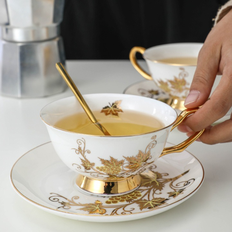 コーヒーカップ 小さな上品なセット セラミック イギリス式ア - Coffee Tea Drinks のレビューと価格