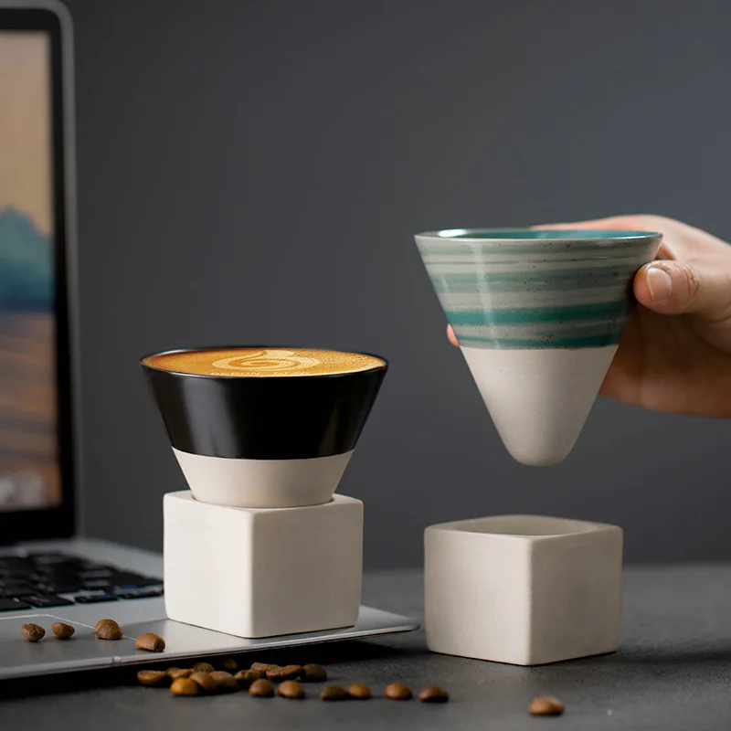 1個入り レトロな日本風三角円錐形陶器製茶・コーヒーカップ、 - Coffee Tea Latte のレビューと価格