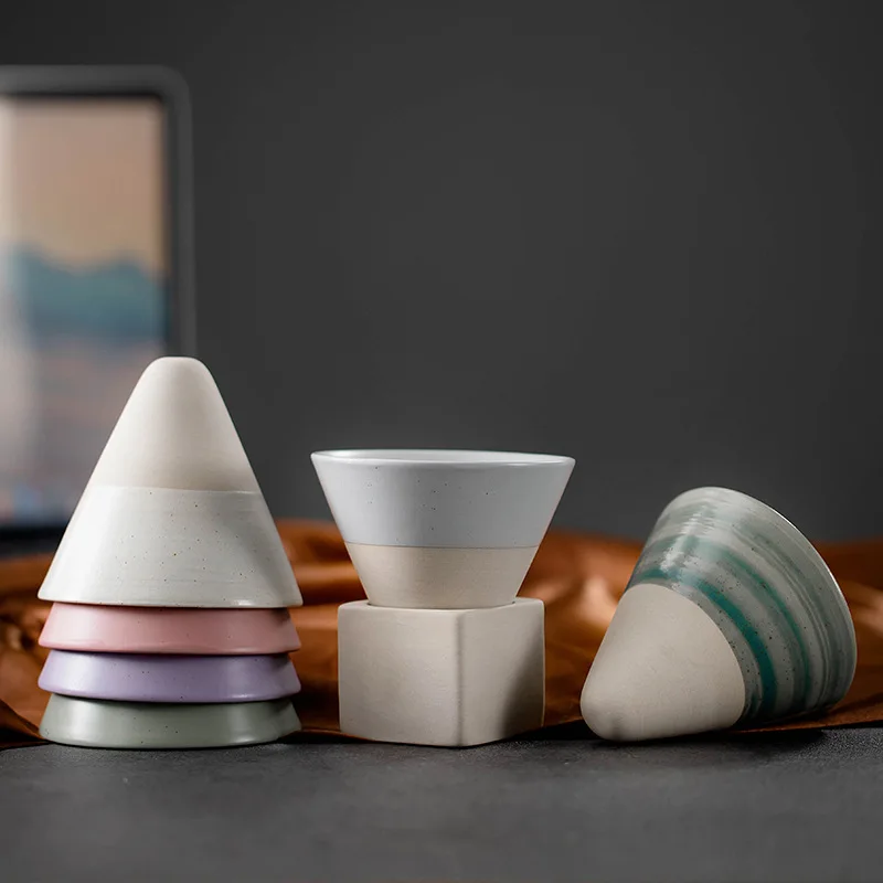 1個入り レトロな日本風三角円錐形陶器製茶・コーヒーカップ、 - Coffee Tea Latte のレビューと価格